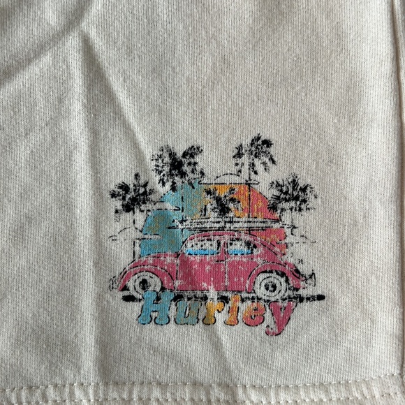 Hurley - Picture 2 of 4